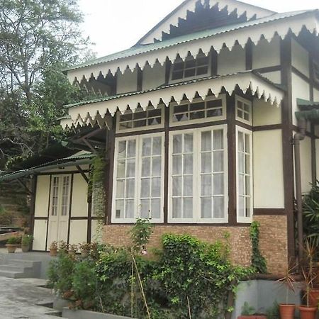 Cafe Shillong Bed & Breakfast Bed & Breakfast Exterior photo