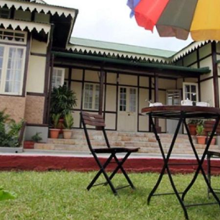 Cafe Shillong Bed & Breakfast Bed & Breakfast Exterior photo