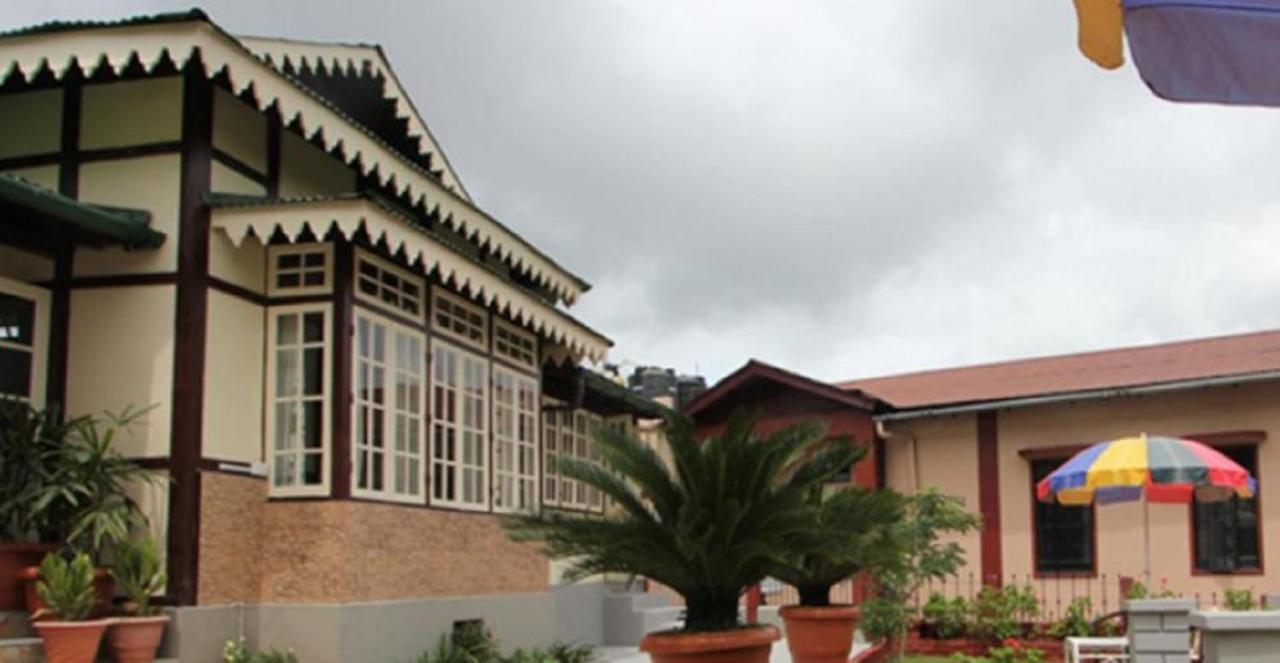 Cafe Shillong Bed & Breakfast Bed & Breakfast Exterior photo